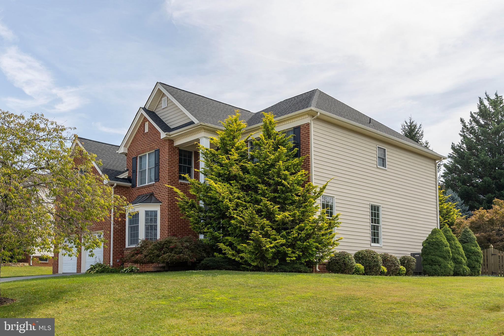 2530 GOLDENFIELD LANE