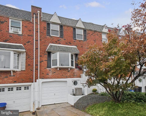 Townhouse For Sale - 12338 Wyndom Road<br/> PHILADELPHIA, PA 19154