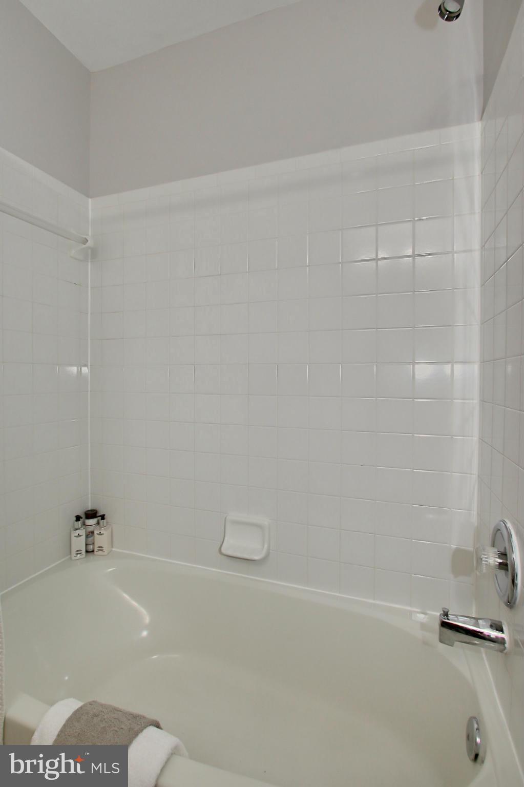 SOUTH MEADOWS - Residential