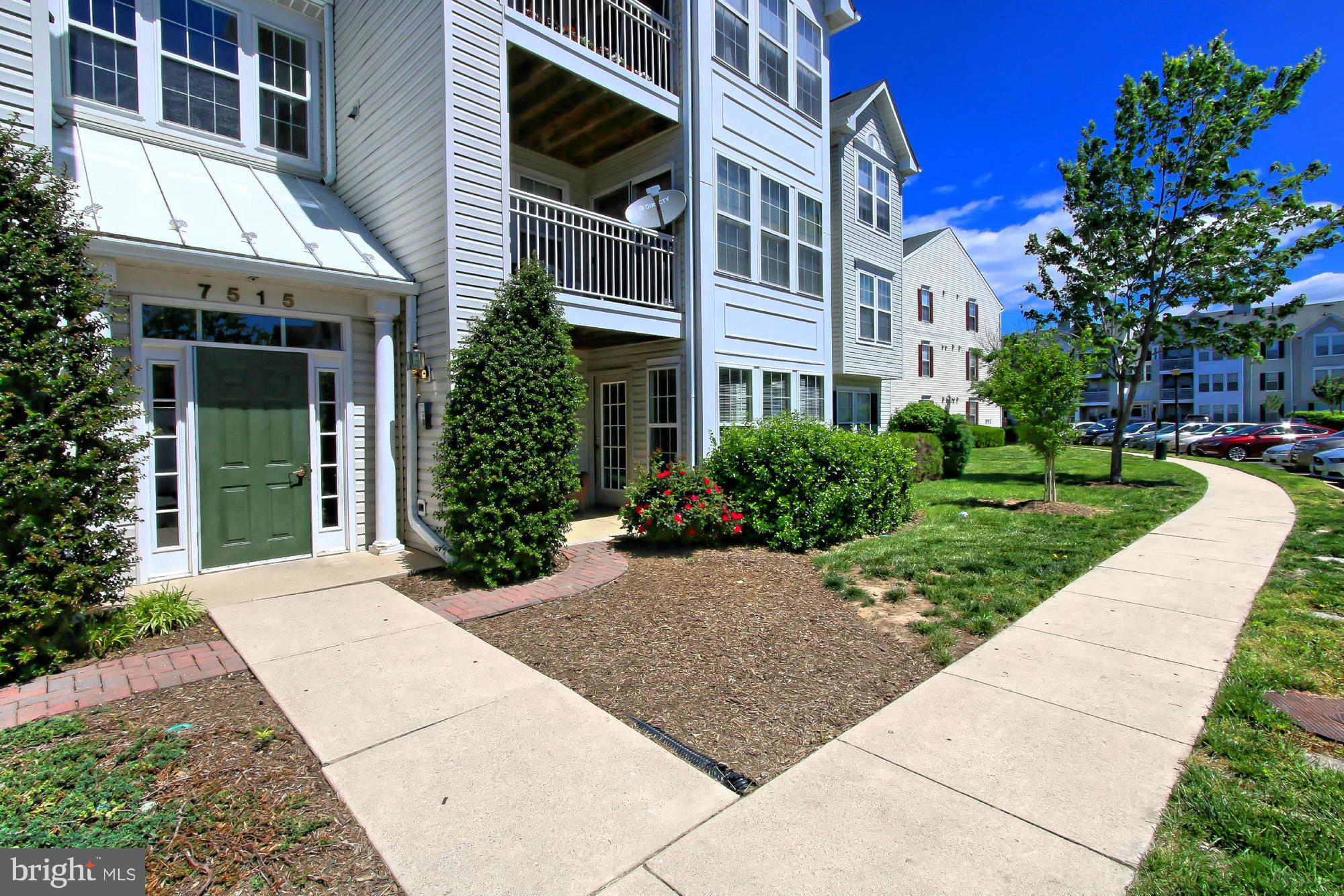 SOUTH MEADOWS - Residential