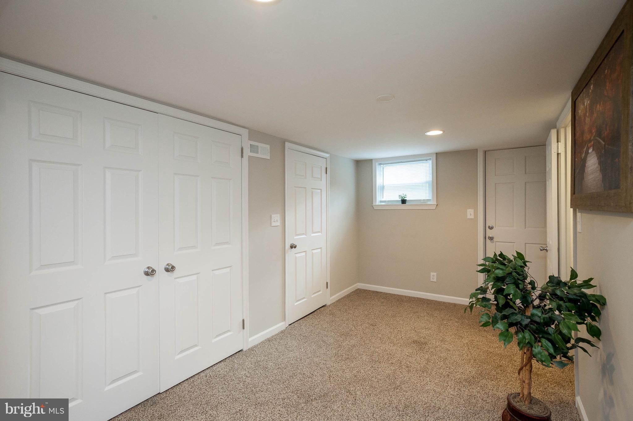 NORTHWOOD - Residential