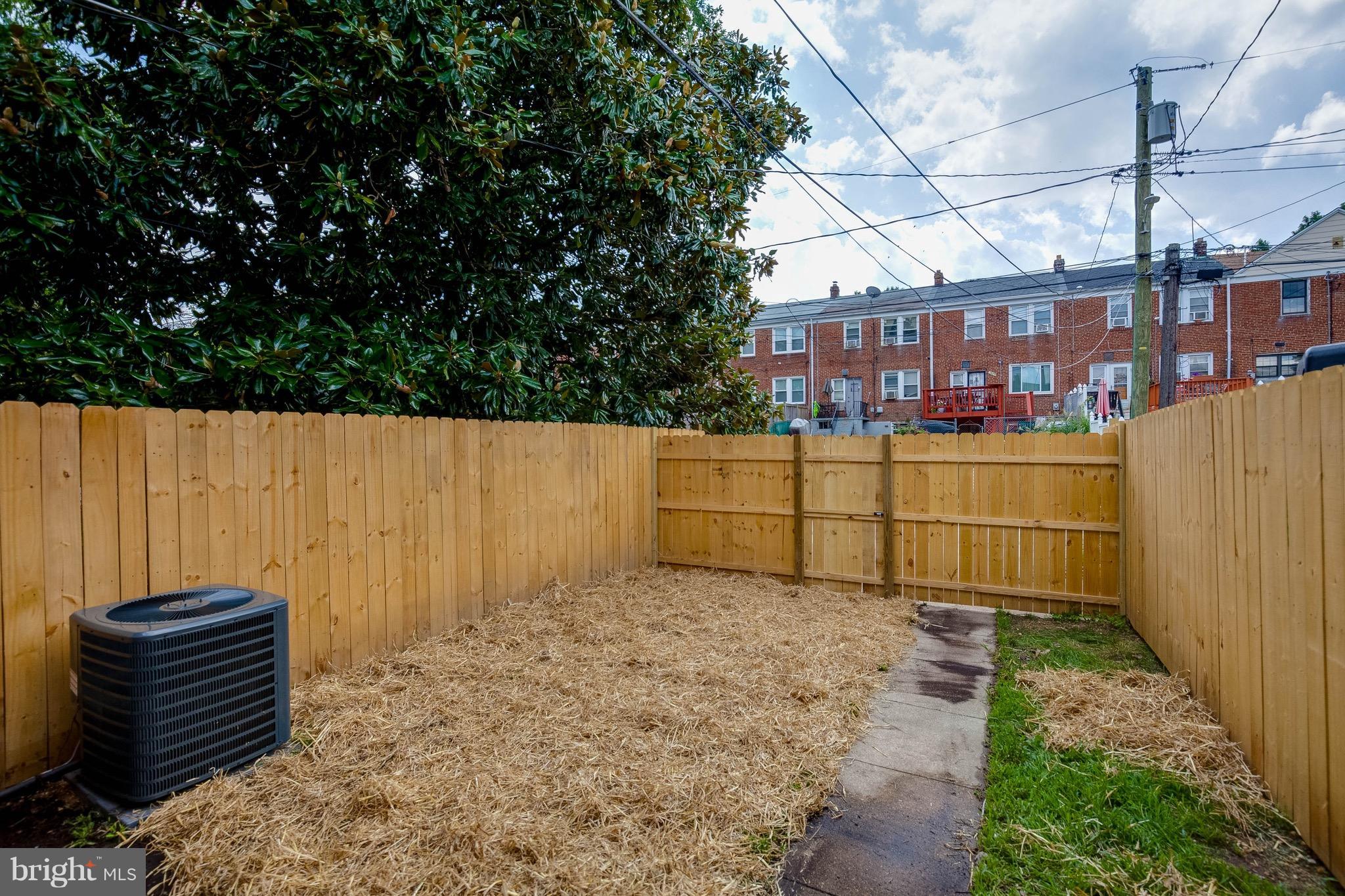 NORTHWOOD - Residential