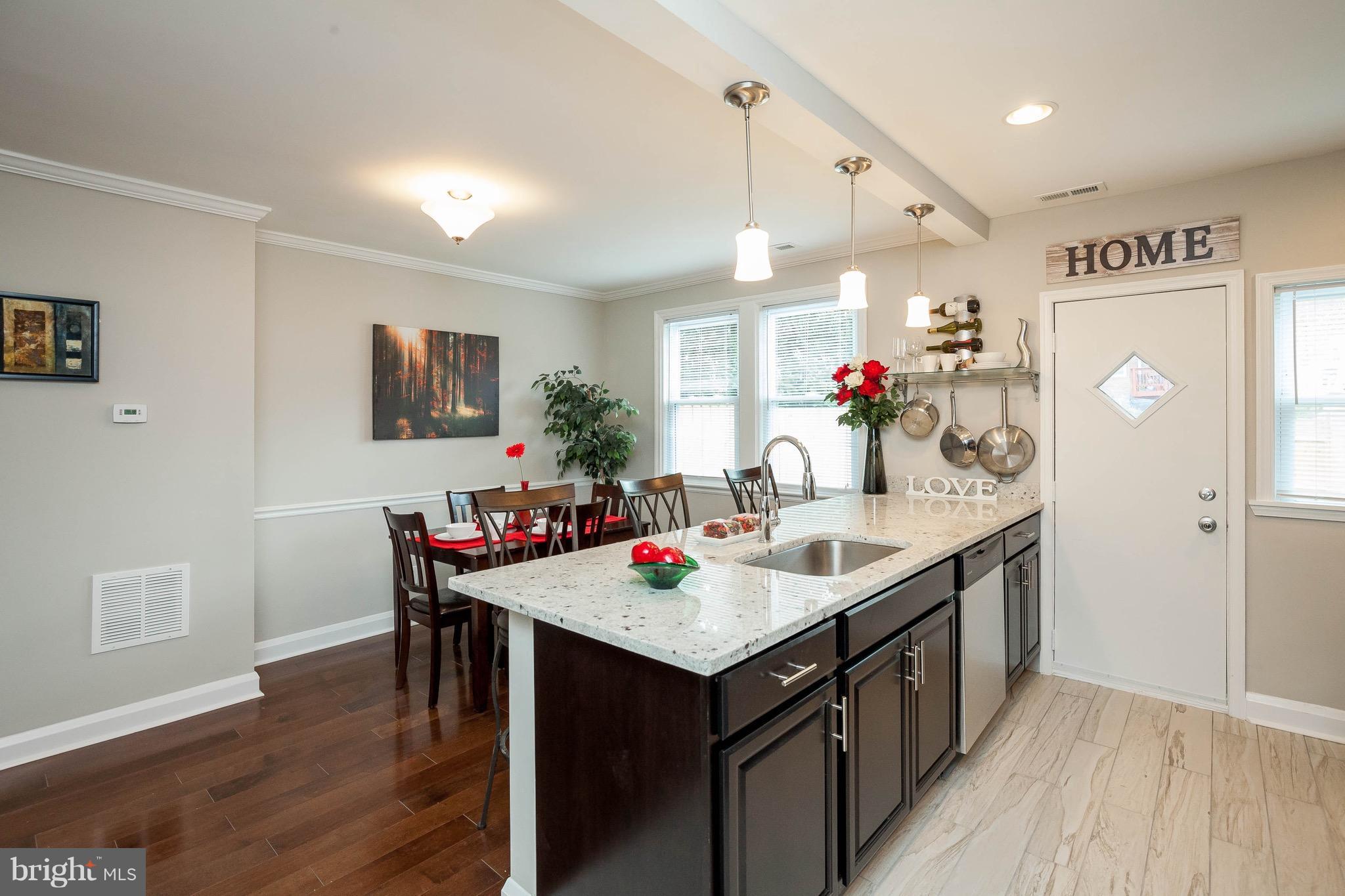 NORTHWOOD - Residential