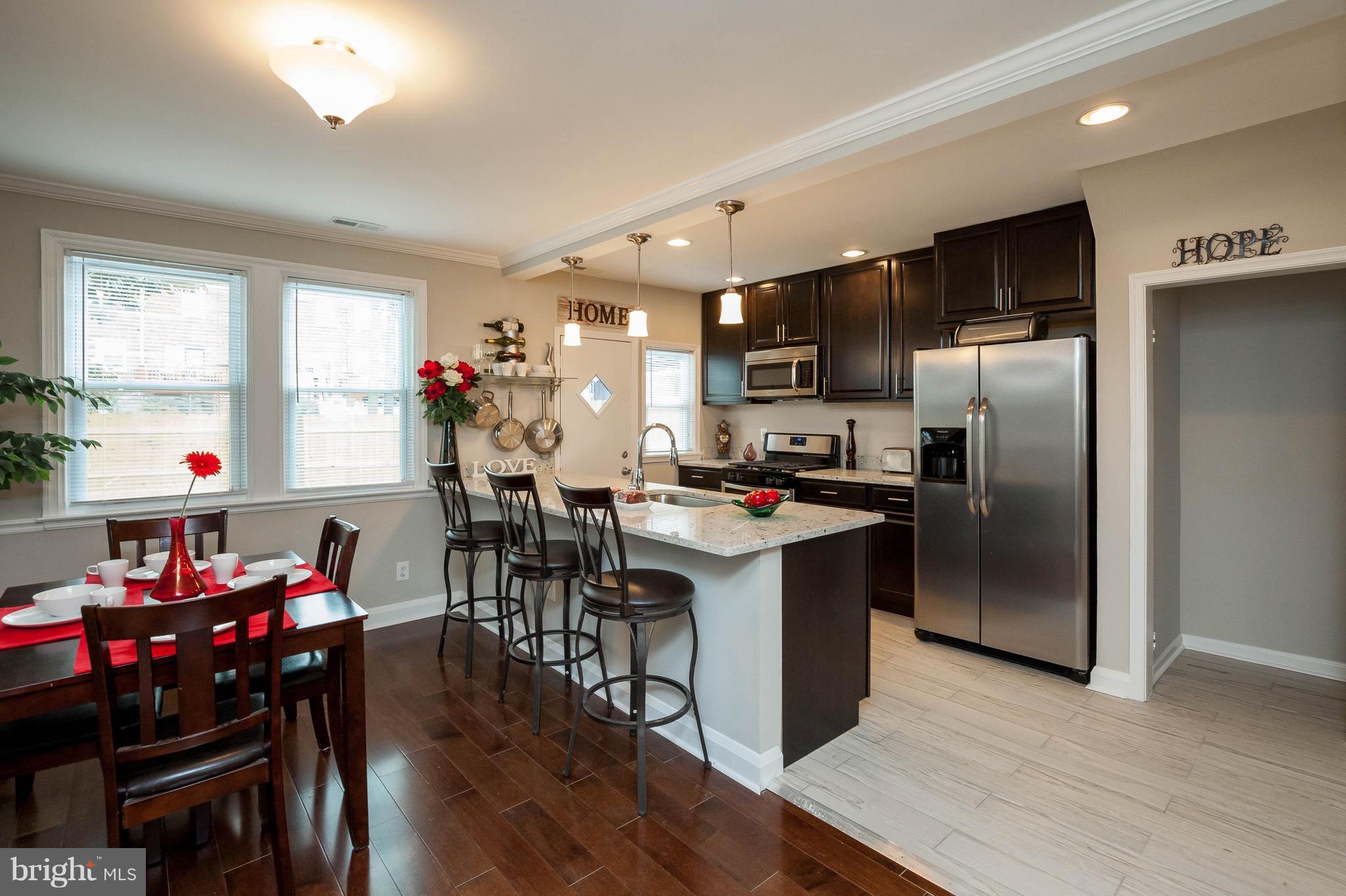 NORTHWOOD - Residential