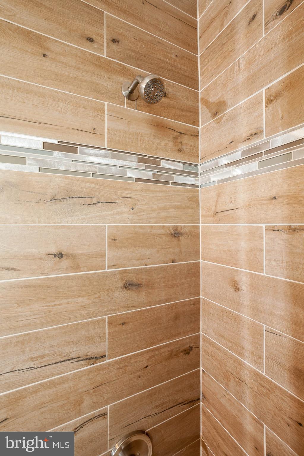 NORTHWOOD - Residential