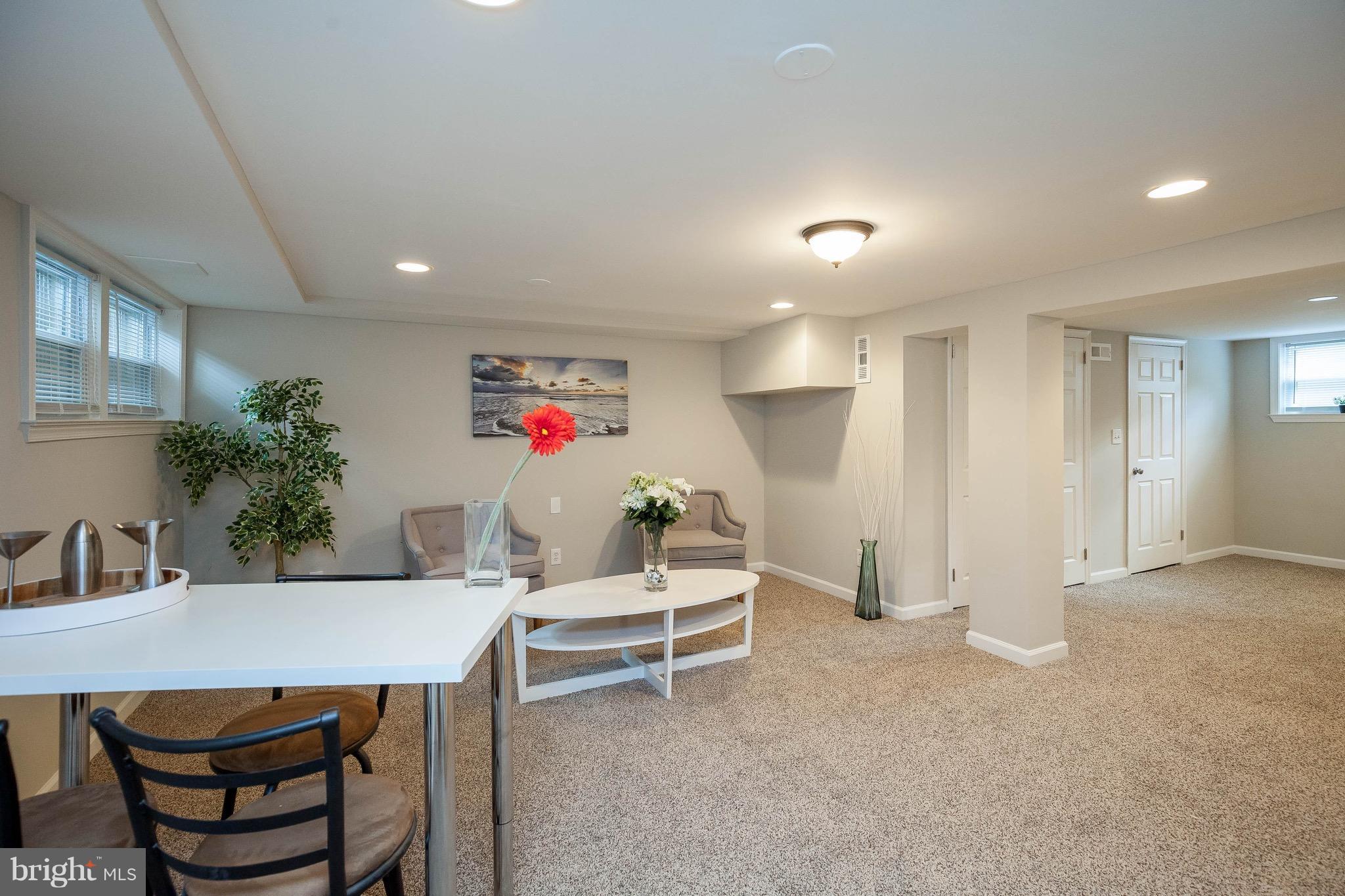 NORTHWOOD - Residential