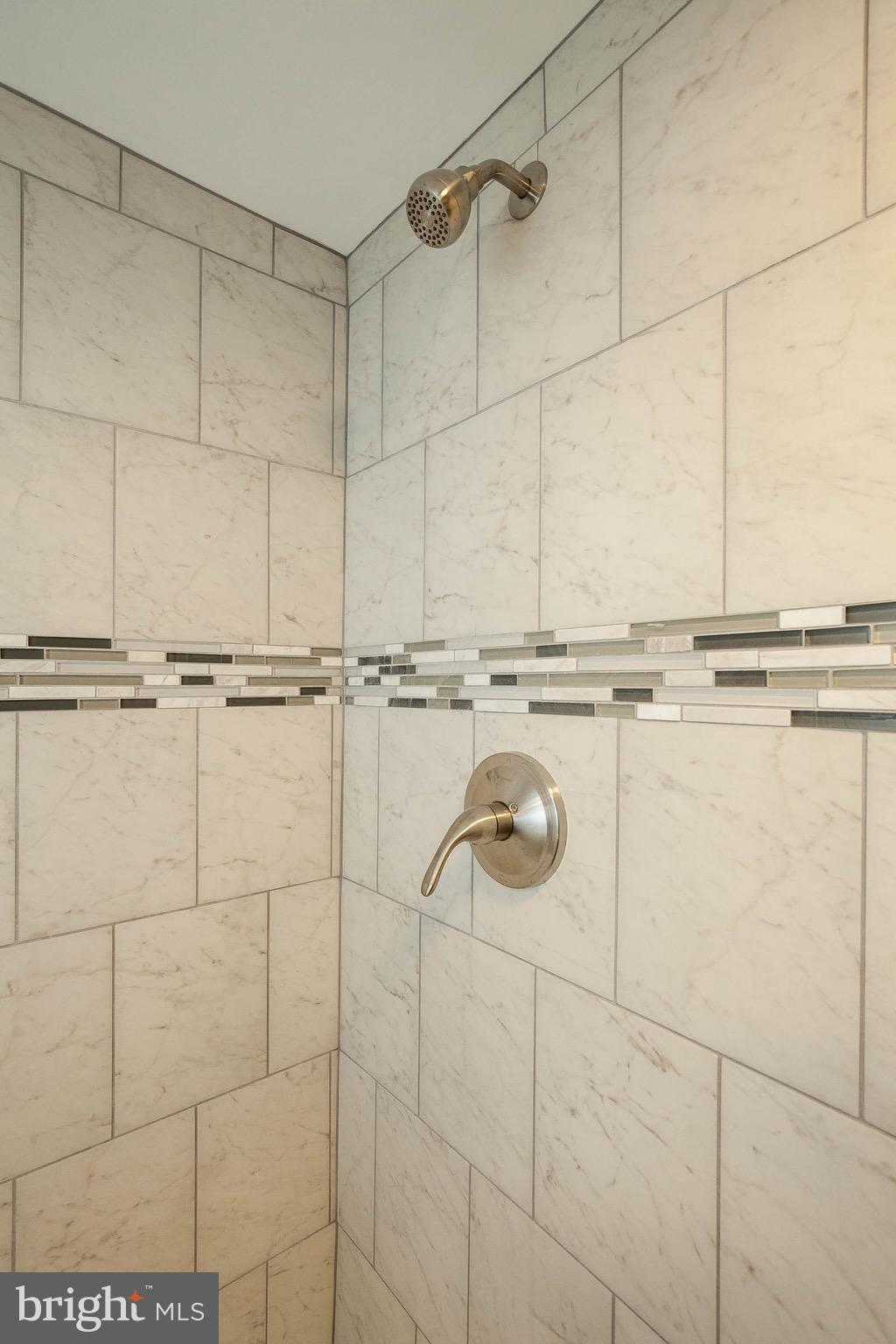 NORTHWOOD - Residential