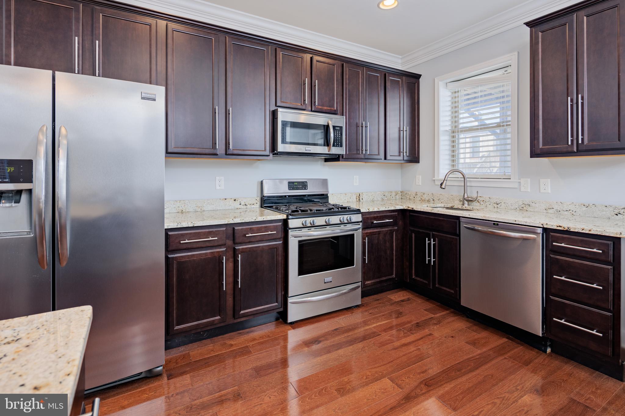 CANTON - Residential