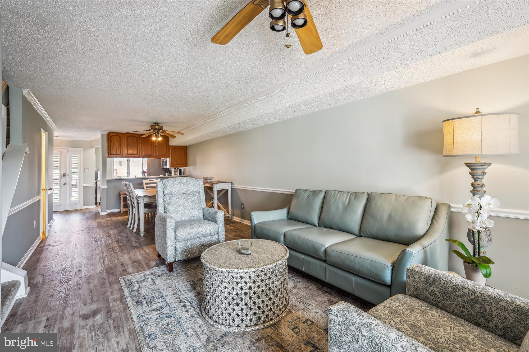 QUEENS LANDING - Residential