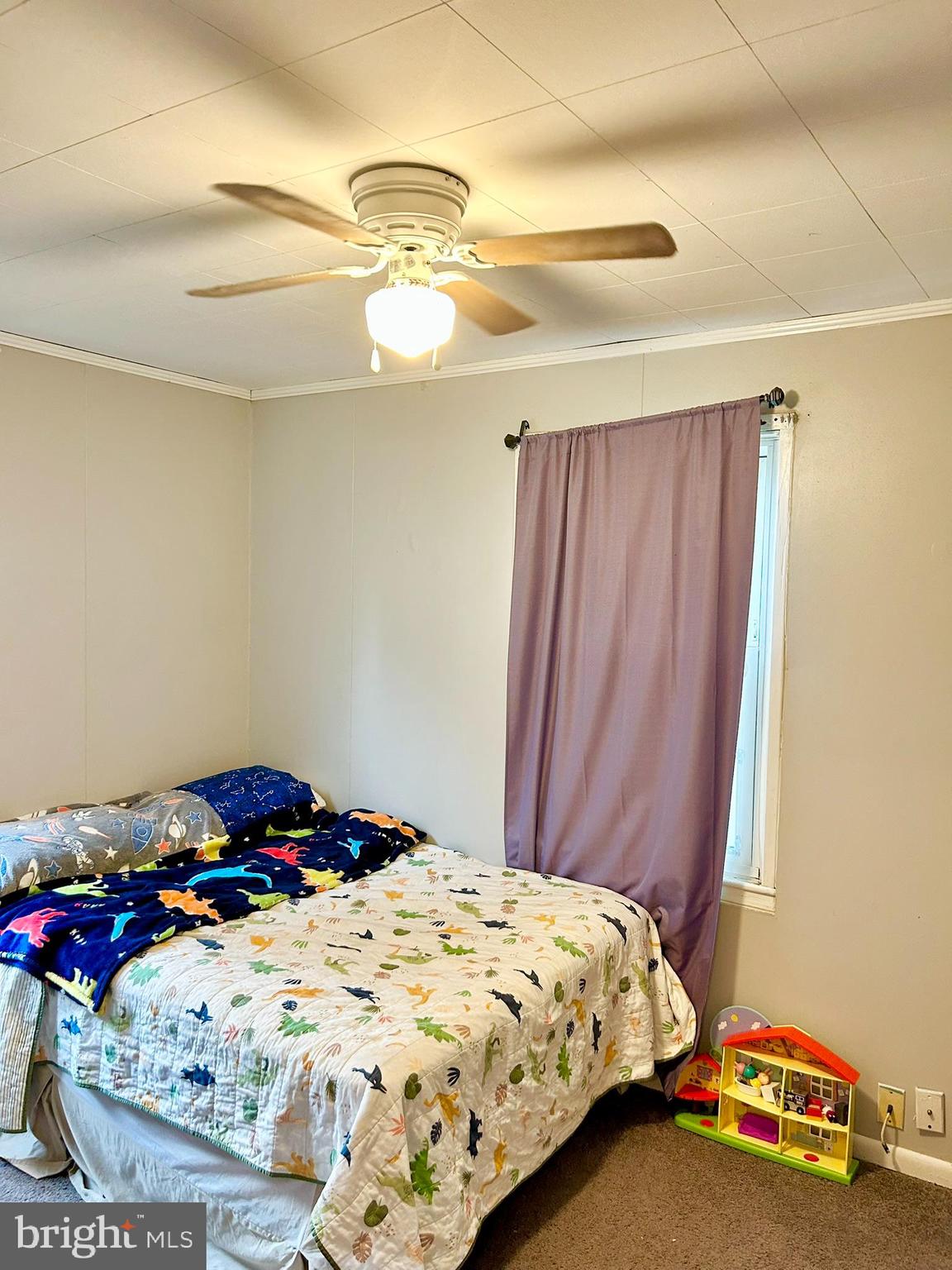 EDGEWATER - Residential