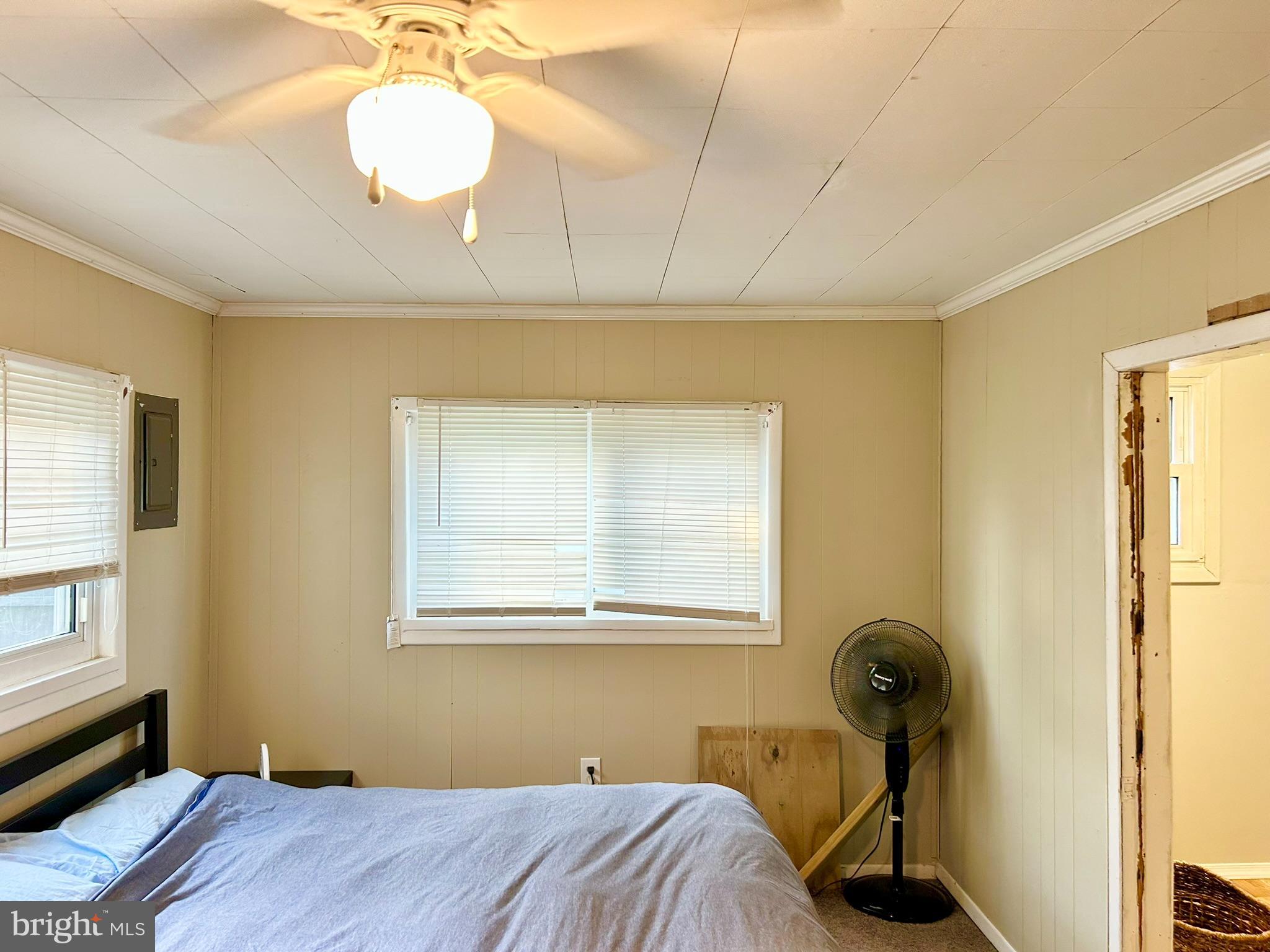 EDGEWATER - Residential