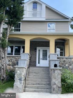 HAMILTON HILLS - Residential