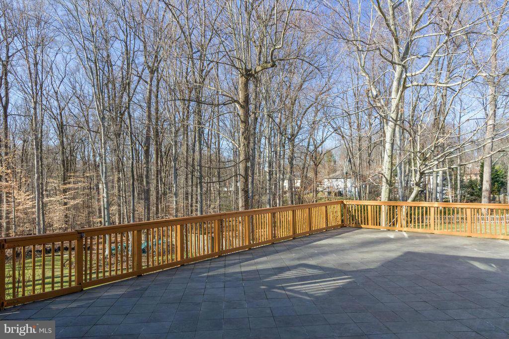 LANGLEY OAKS - Residential