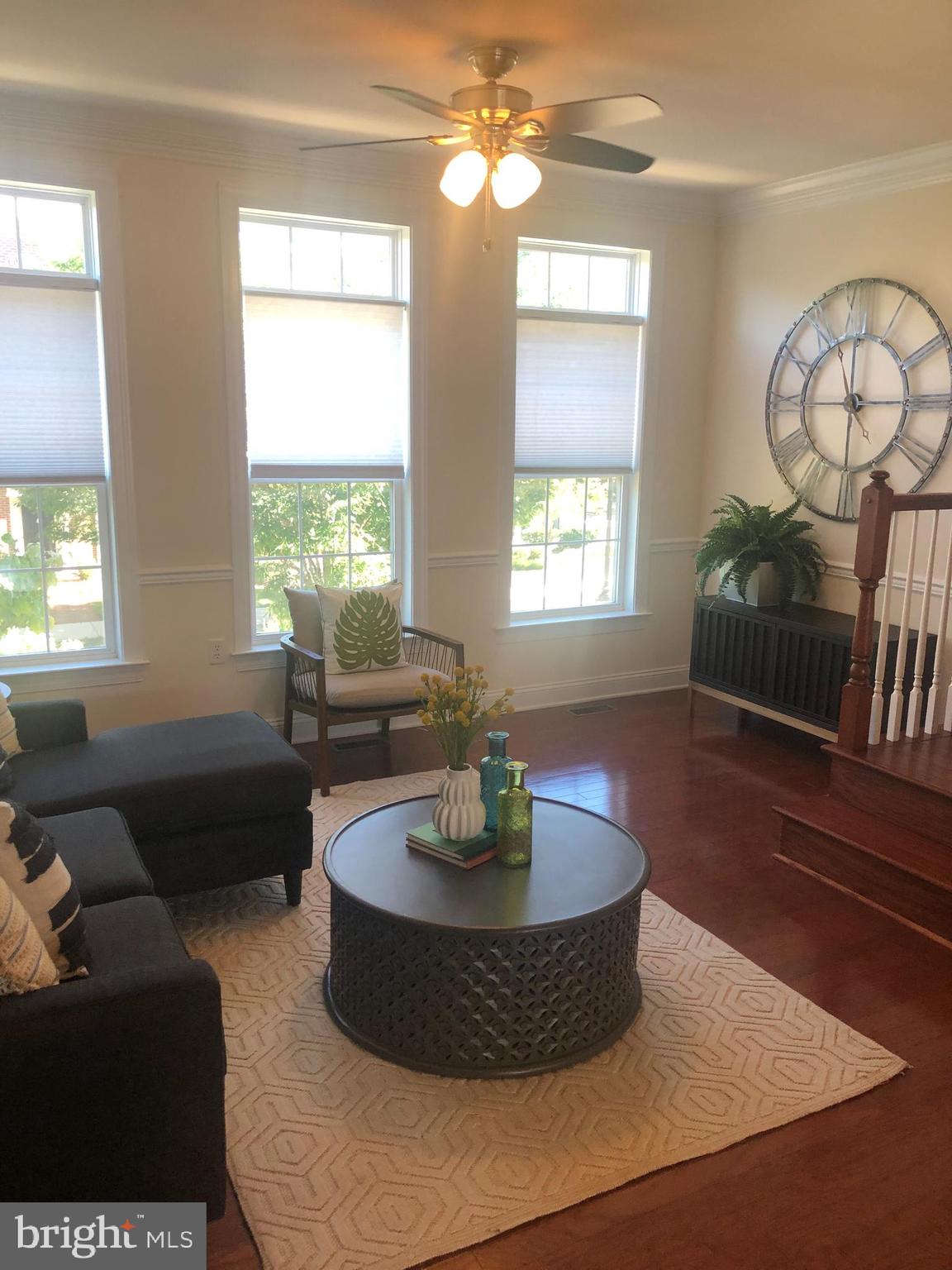 BUCKINGHAM COMMONS - Residential Lease