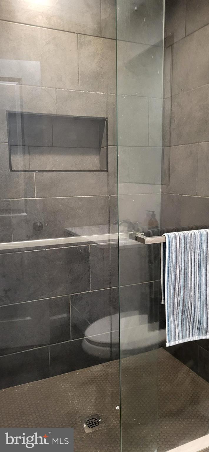 ELWOOD PARK - Residential