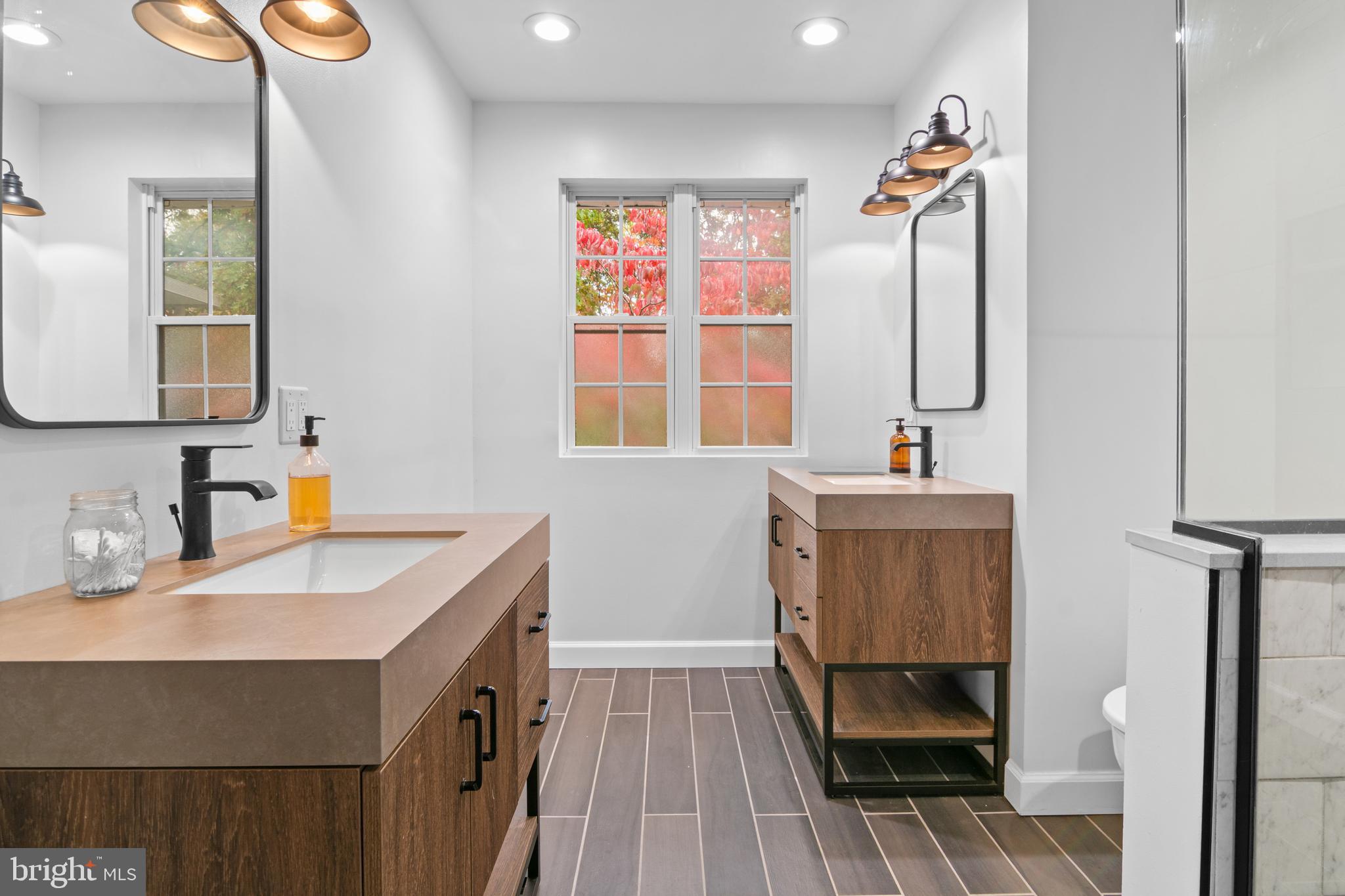 GLEN ISLE - Residential