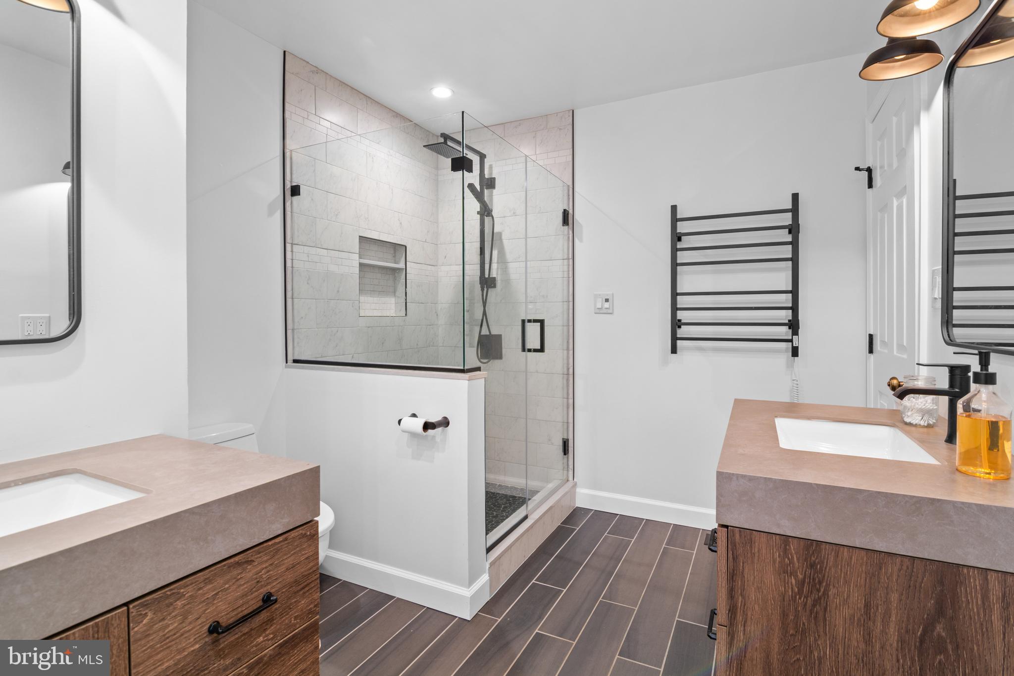 GLEN ISLE - Residential