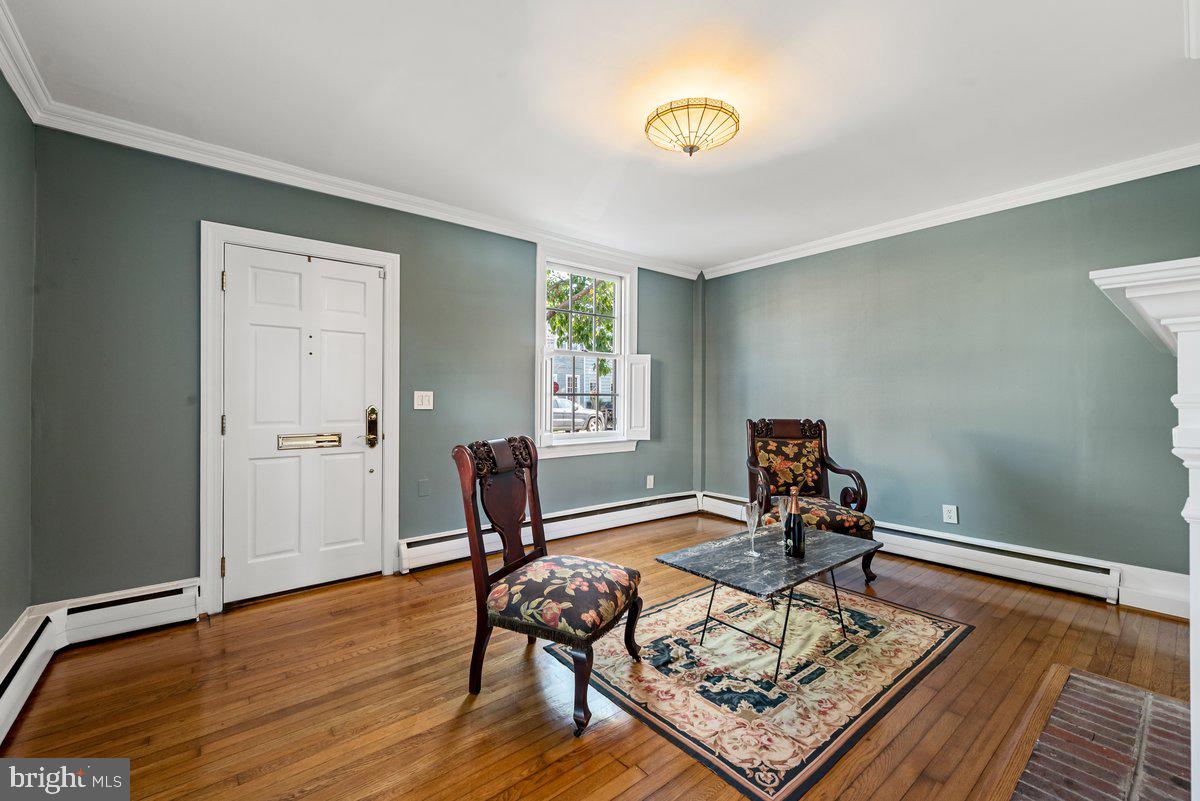 OLD TOWN ALEXANDRIA - Residential