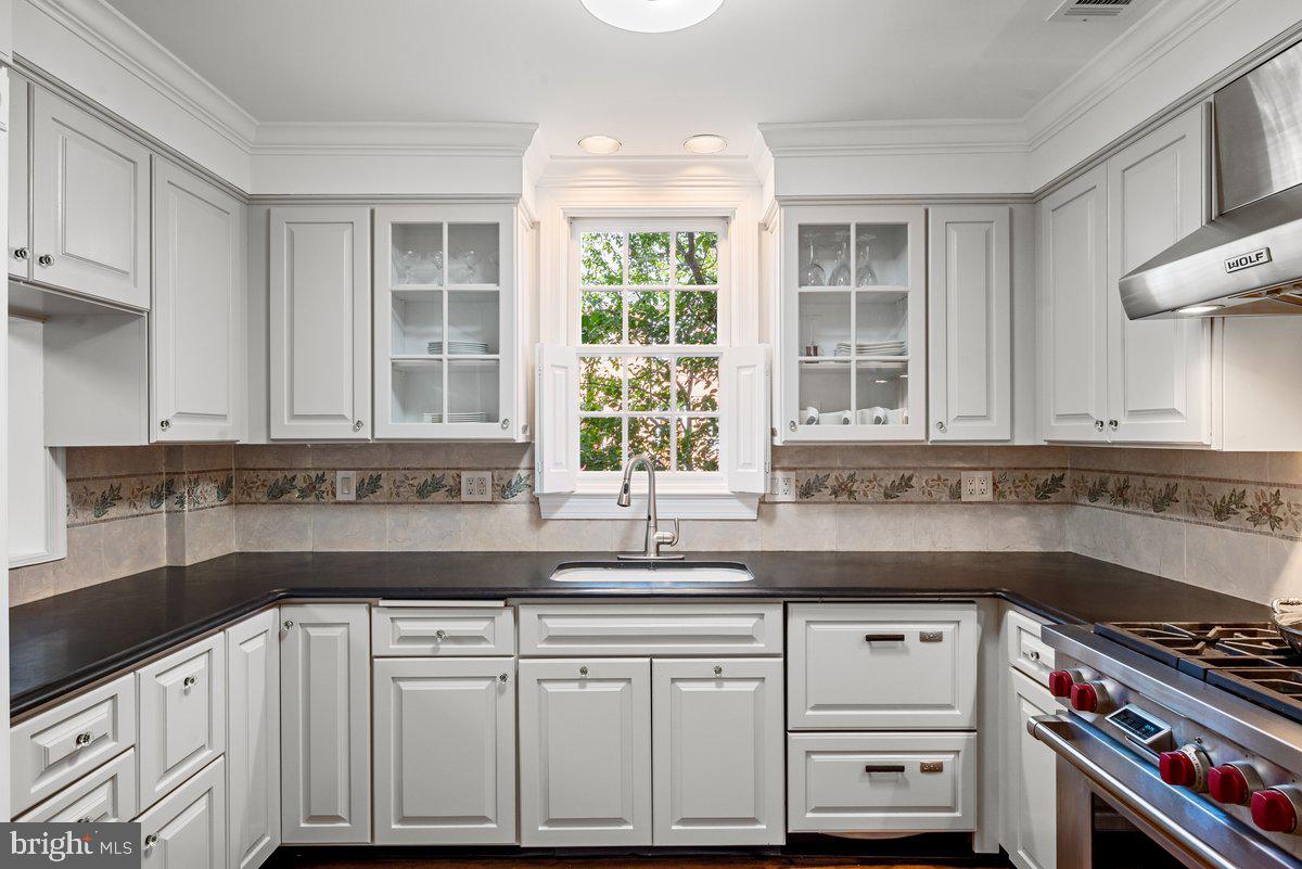 OLD TOWN ALEXANDRIA - Residential