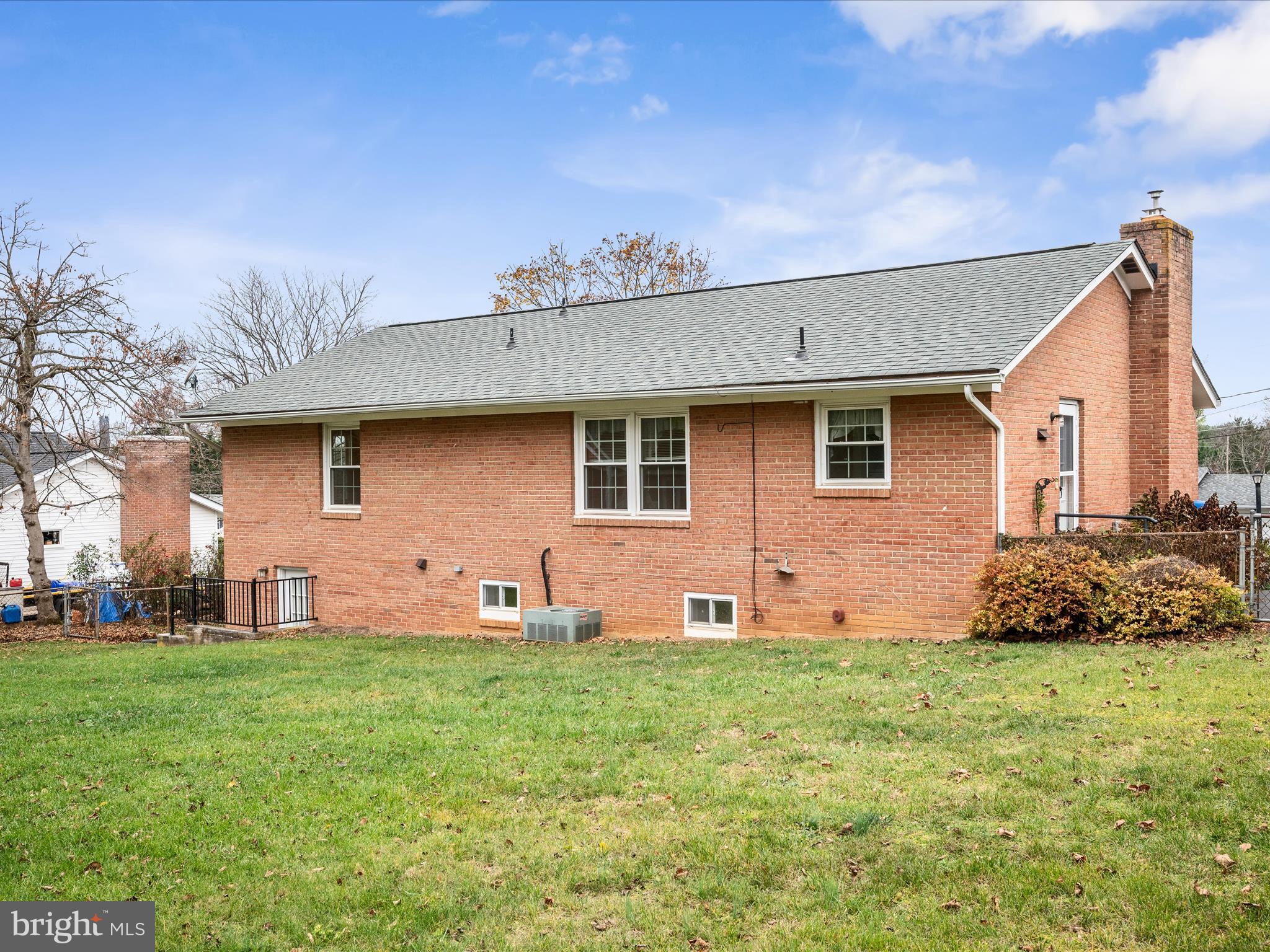 TUSCAWILLA HILLS - Residential