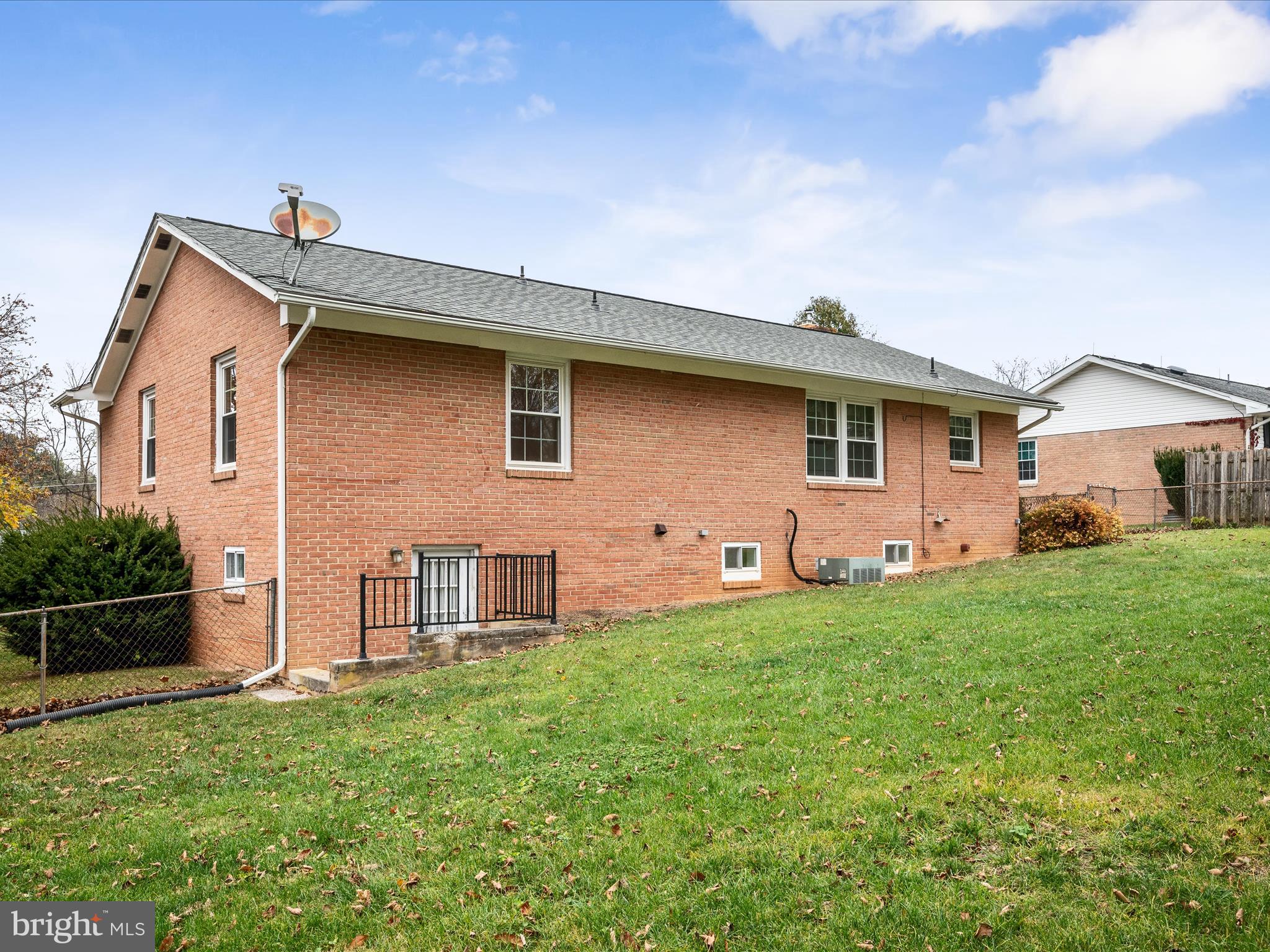 TUSCAWILLA HILLS - Residential