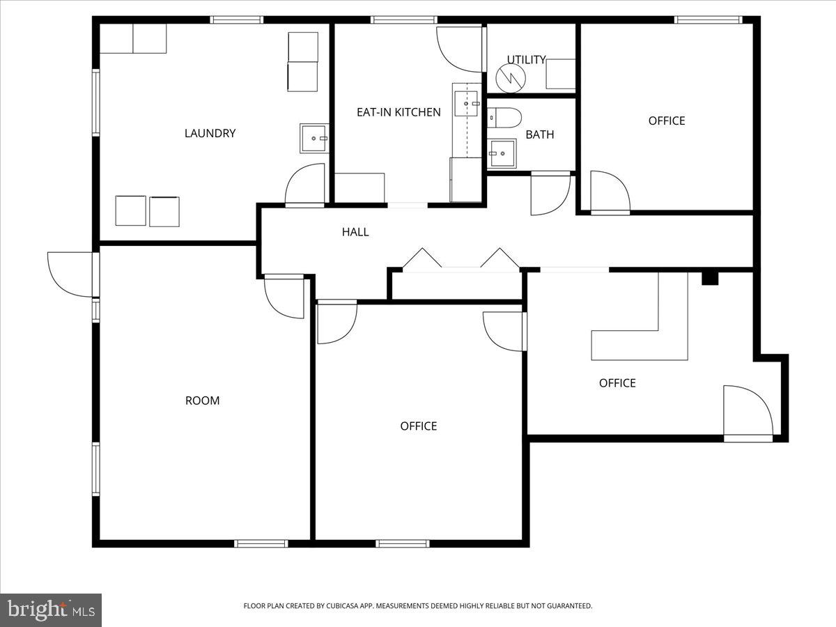CRESTWOOD PROF CENTER - Commercial Lease