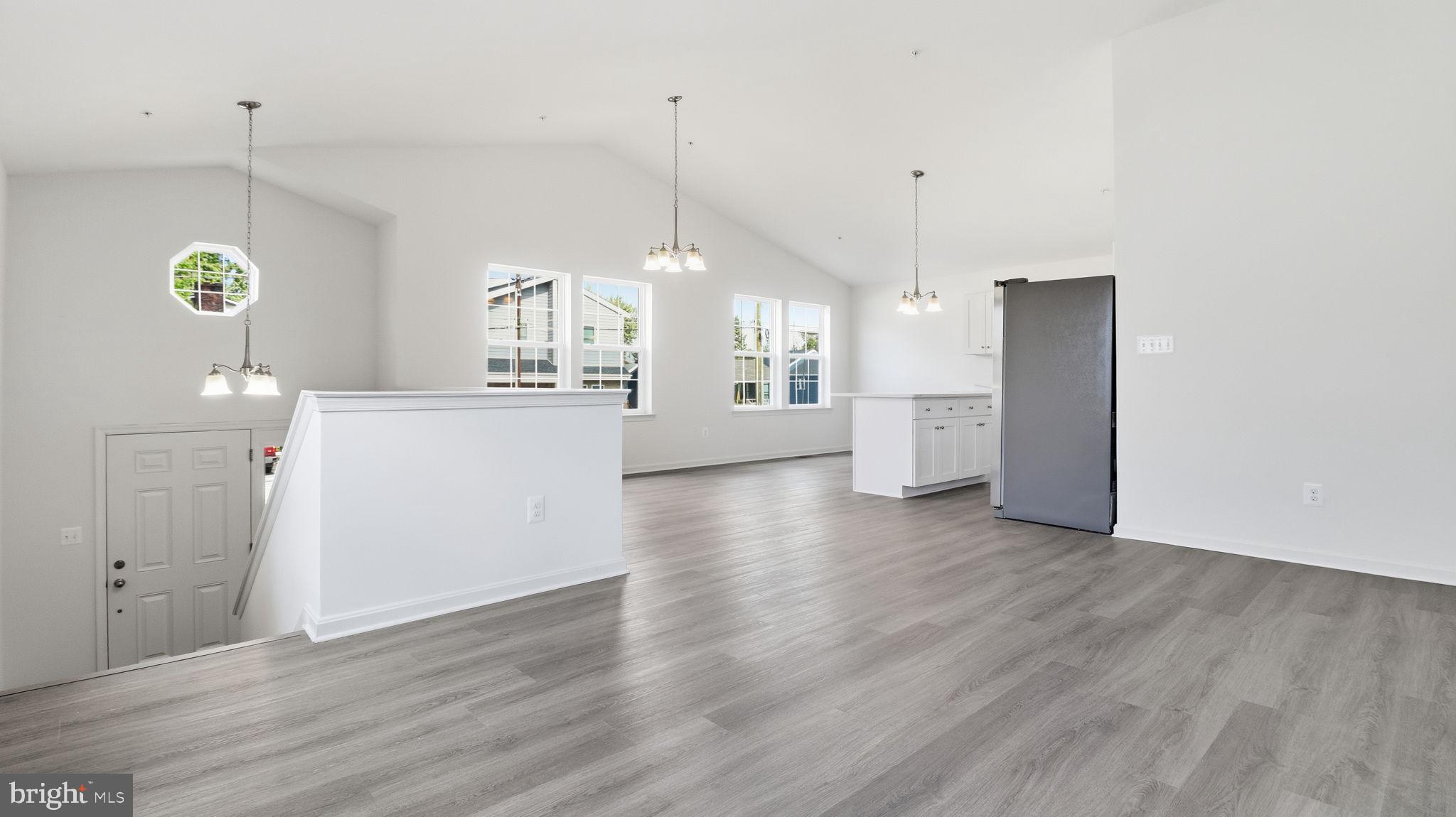 EDGEMERE/SPARROWS POINT - Residential