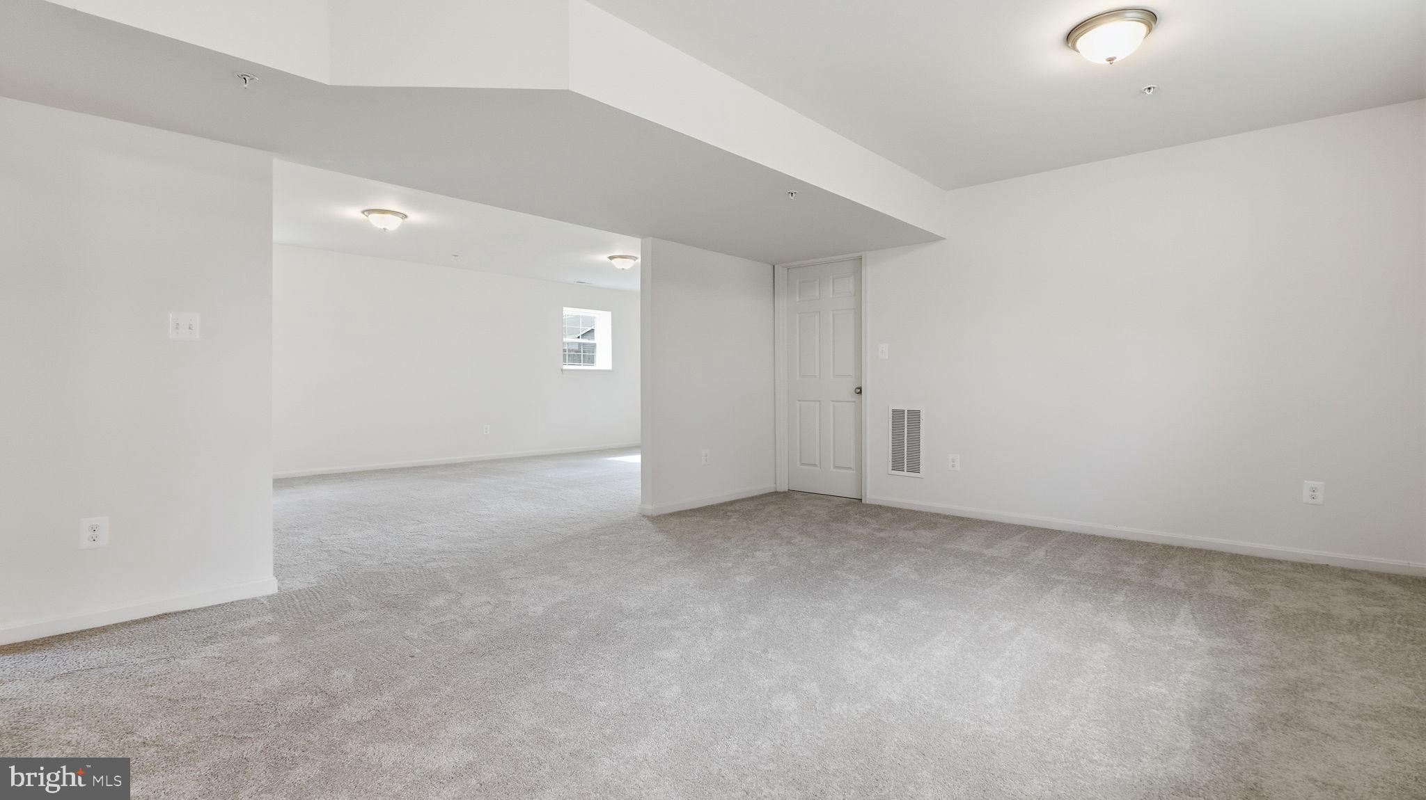 EDGEMERE/SPARROWS POINT - Residential