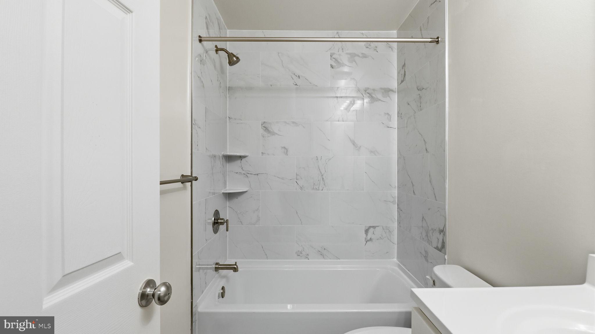 EDGEMERE/SPARROWS POINT - Residential