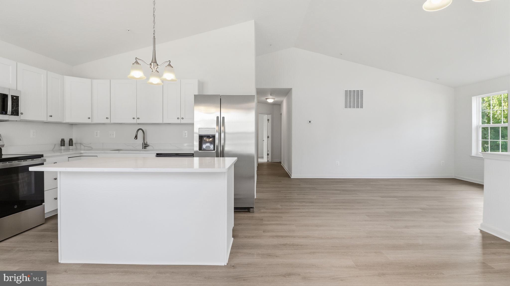 EDGEMERE/SPARROWS POINT - Residential