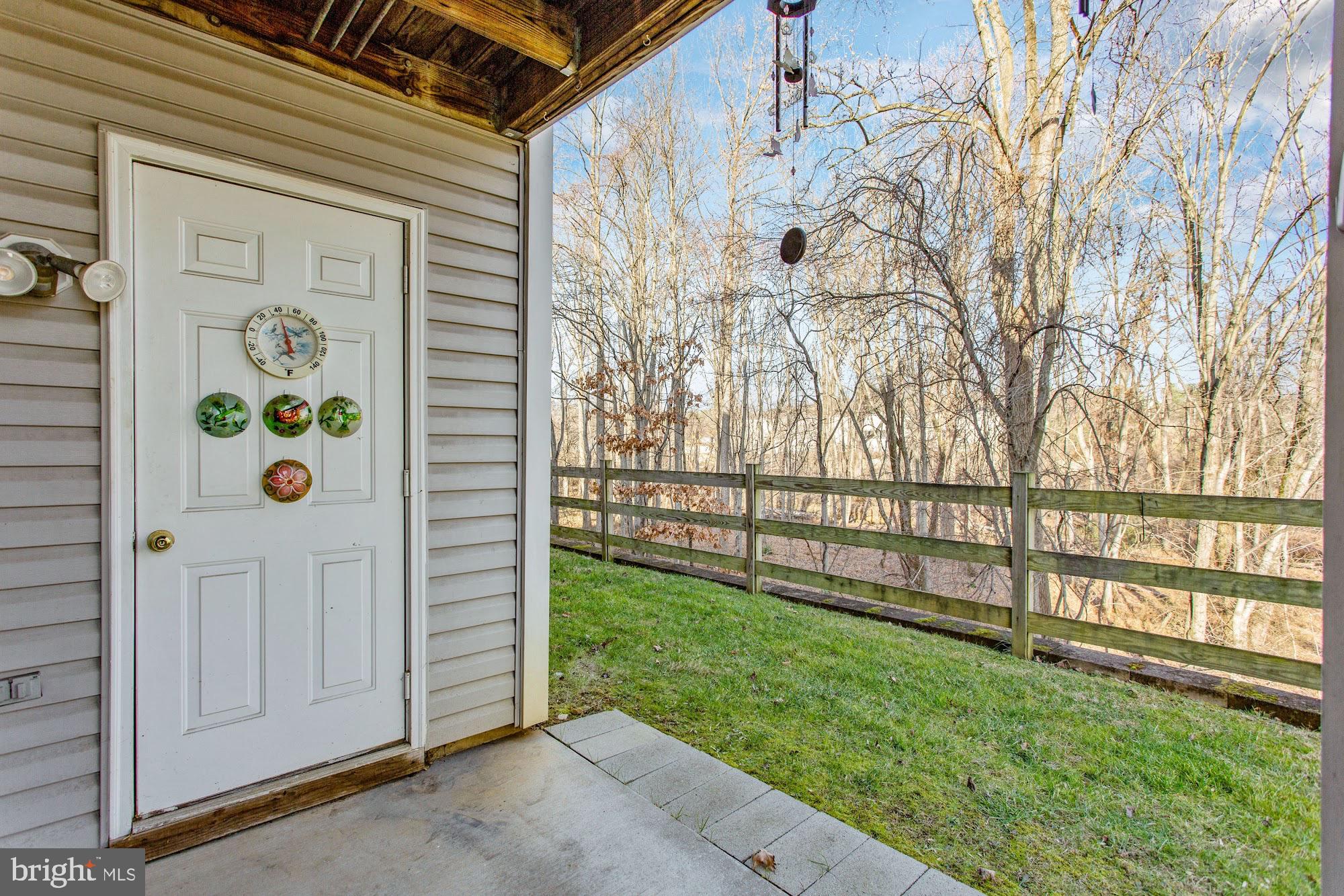 TIMBER GROVE - Residential Lease