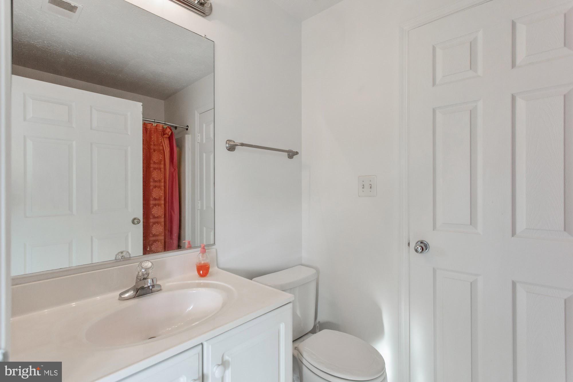 TIMBER GROVE - Residential Lease