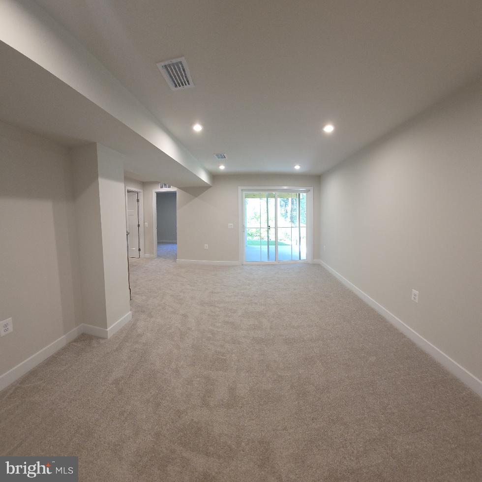 ALEXANDER'S CROSSING - Residential Lease