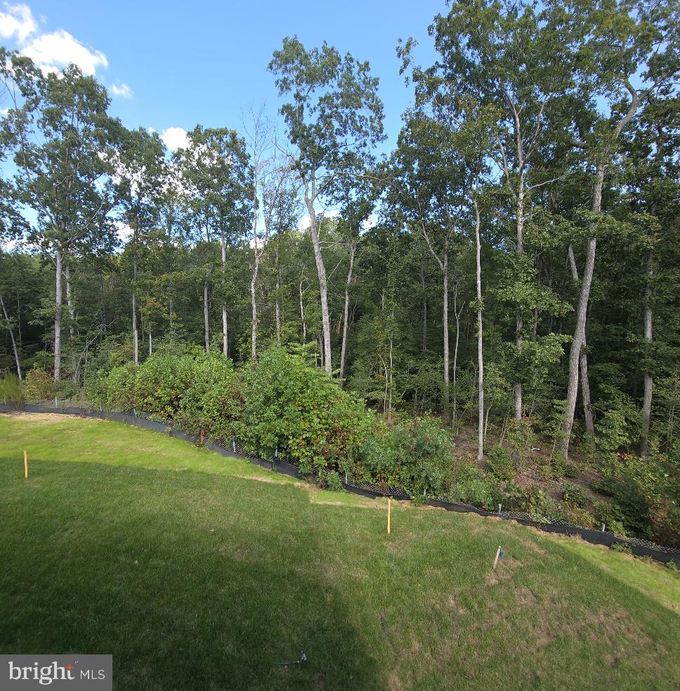 ALEXANDER'S CROSSING - Residential Lease