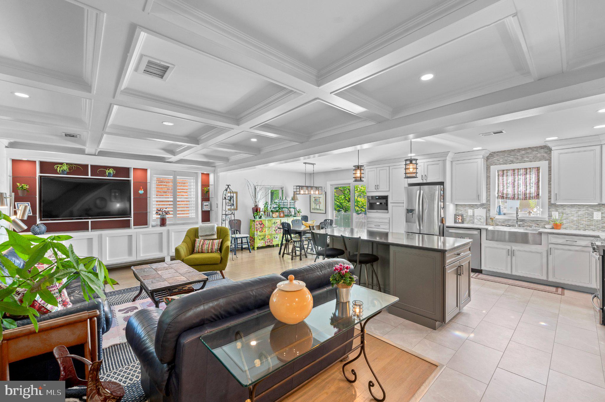 824 EDMONDS AVENUE