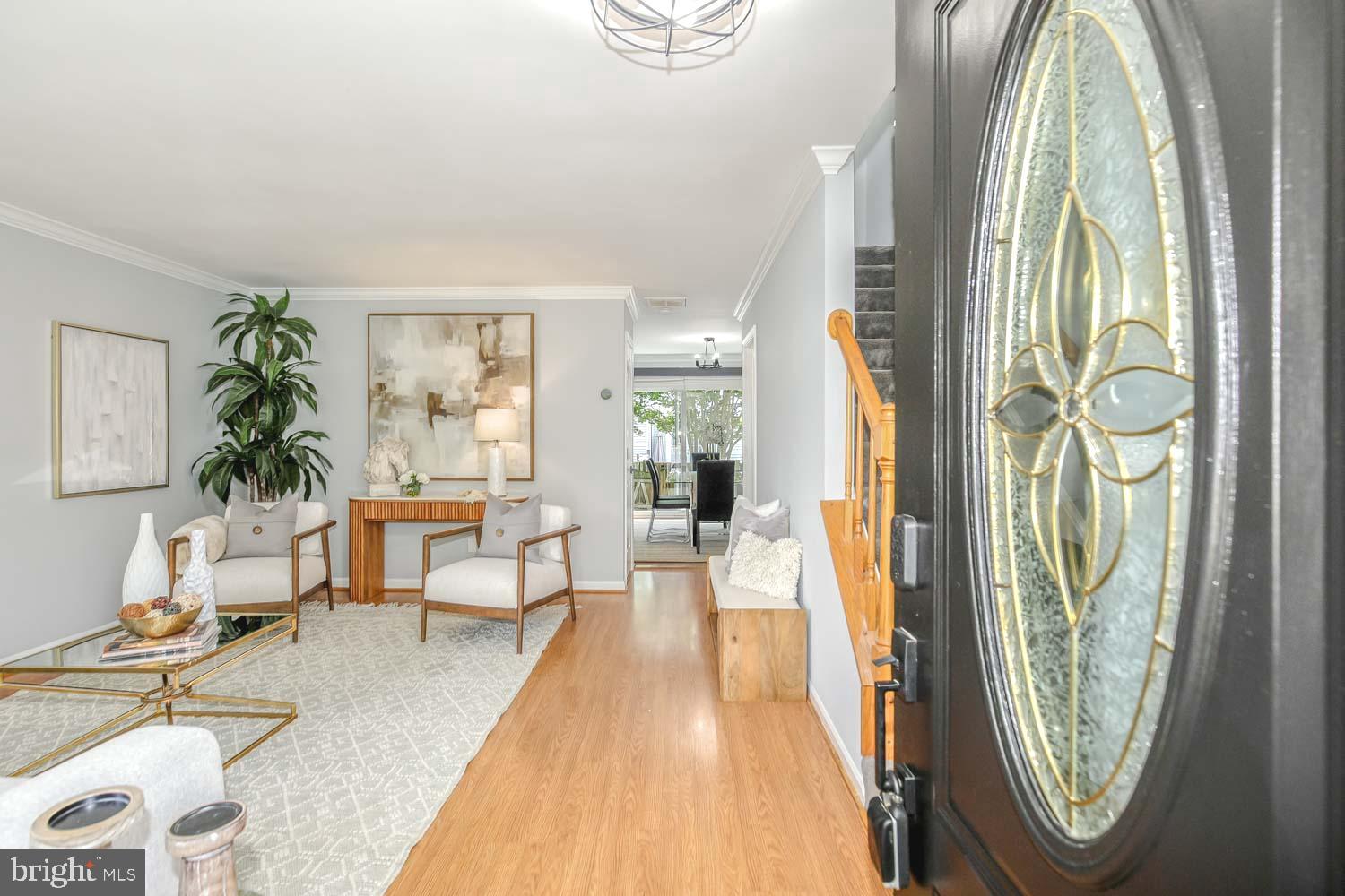 8087 TOPPER COURT