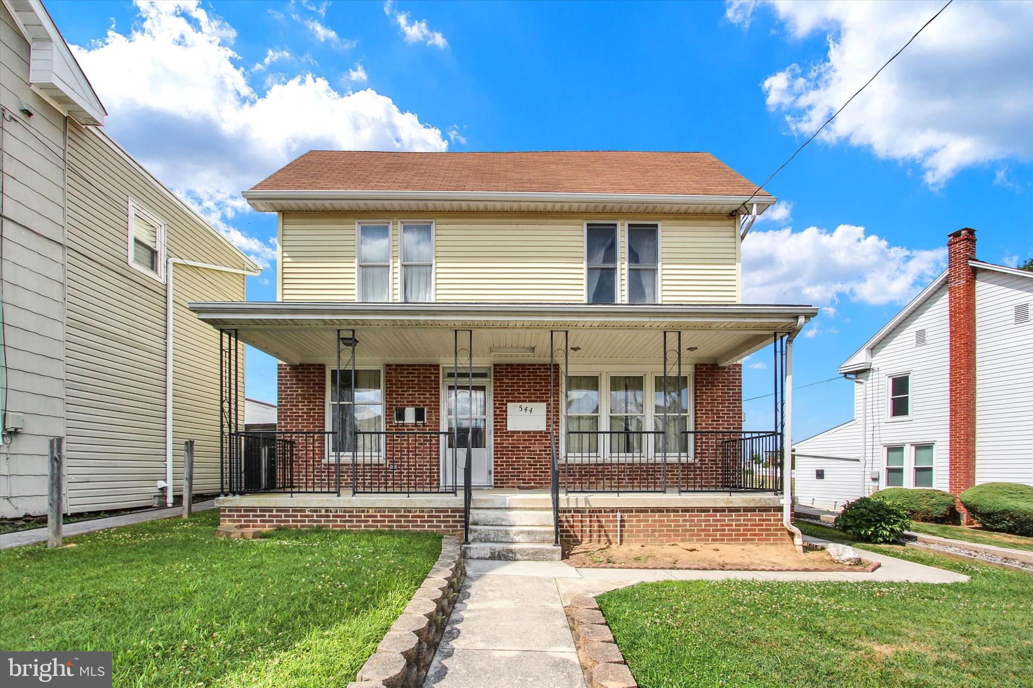 544 YORK STREET