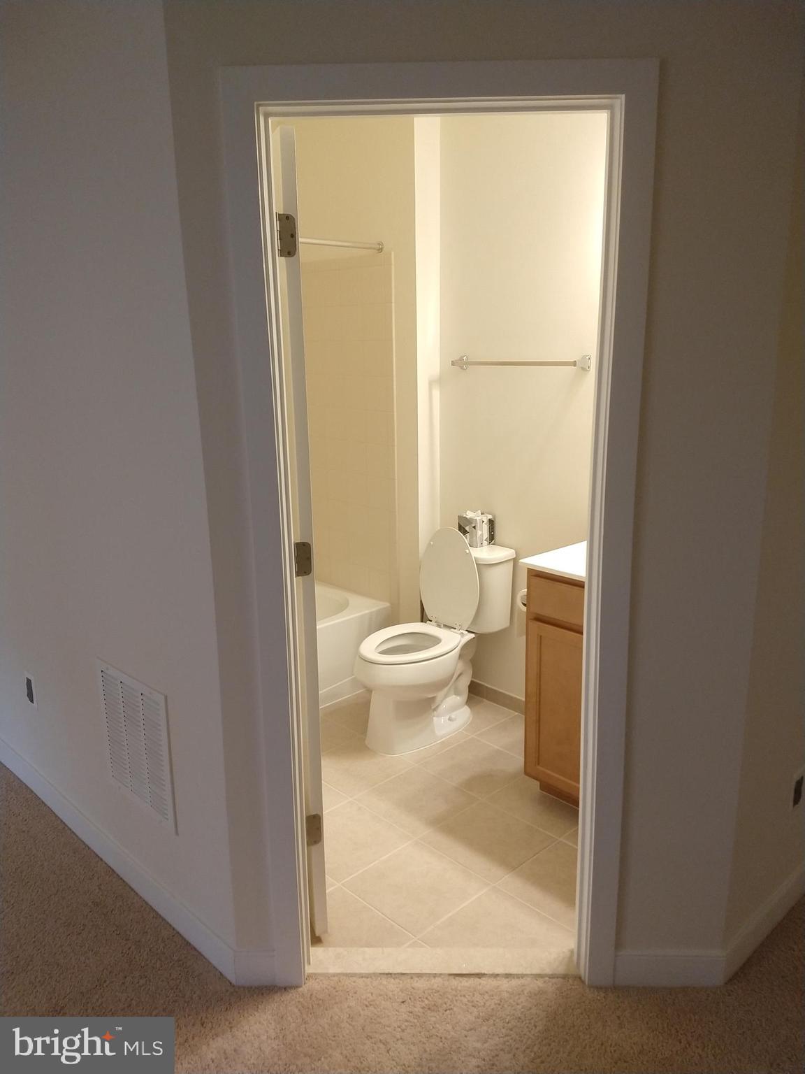 BRAMBLETON TOWN CENTER - Residential Lease