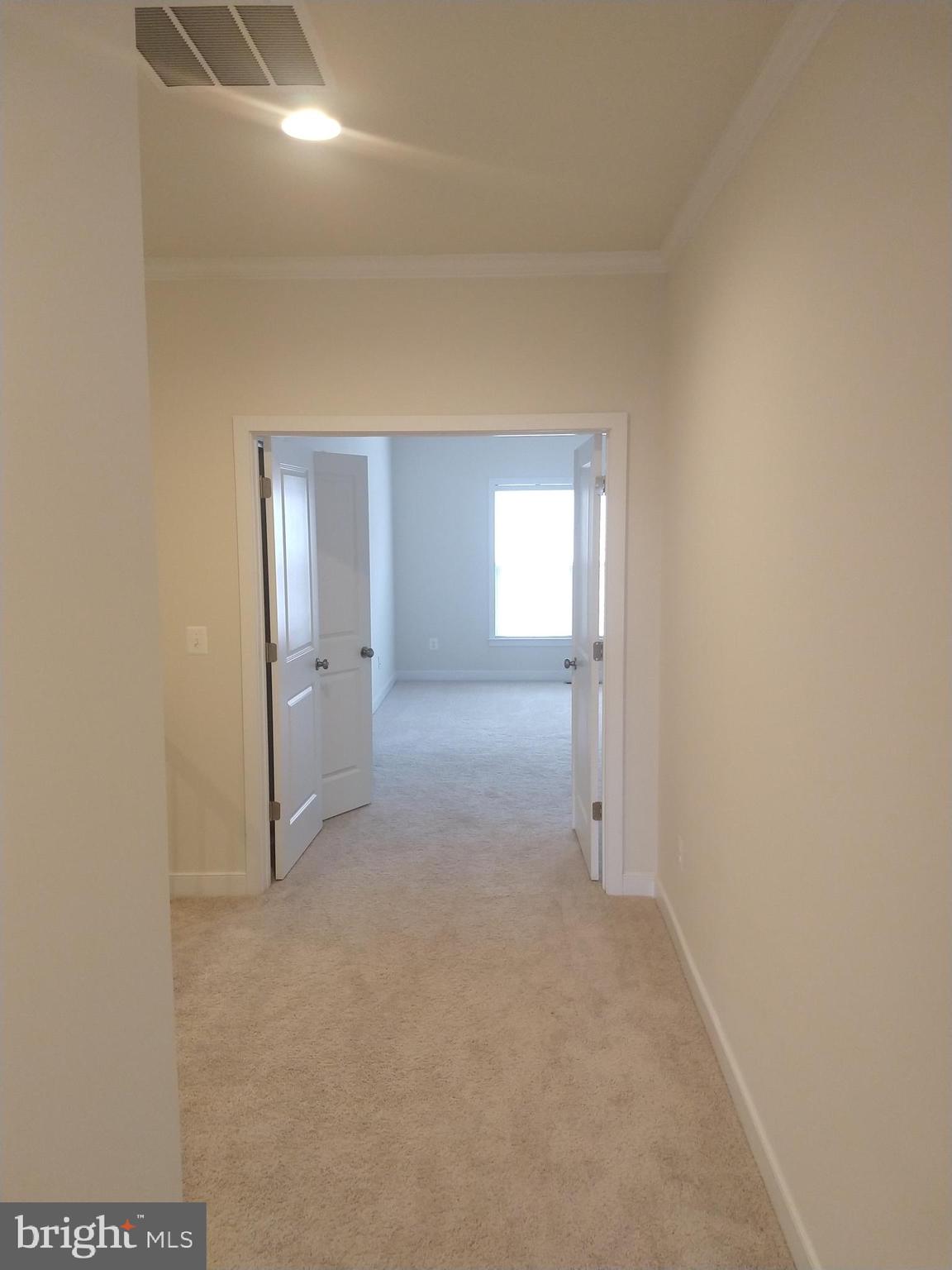 BRAMBLETON TOWN CENTER - Residential Lease