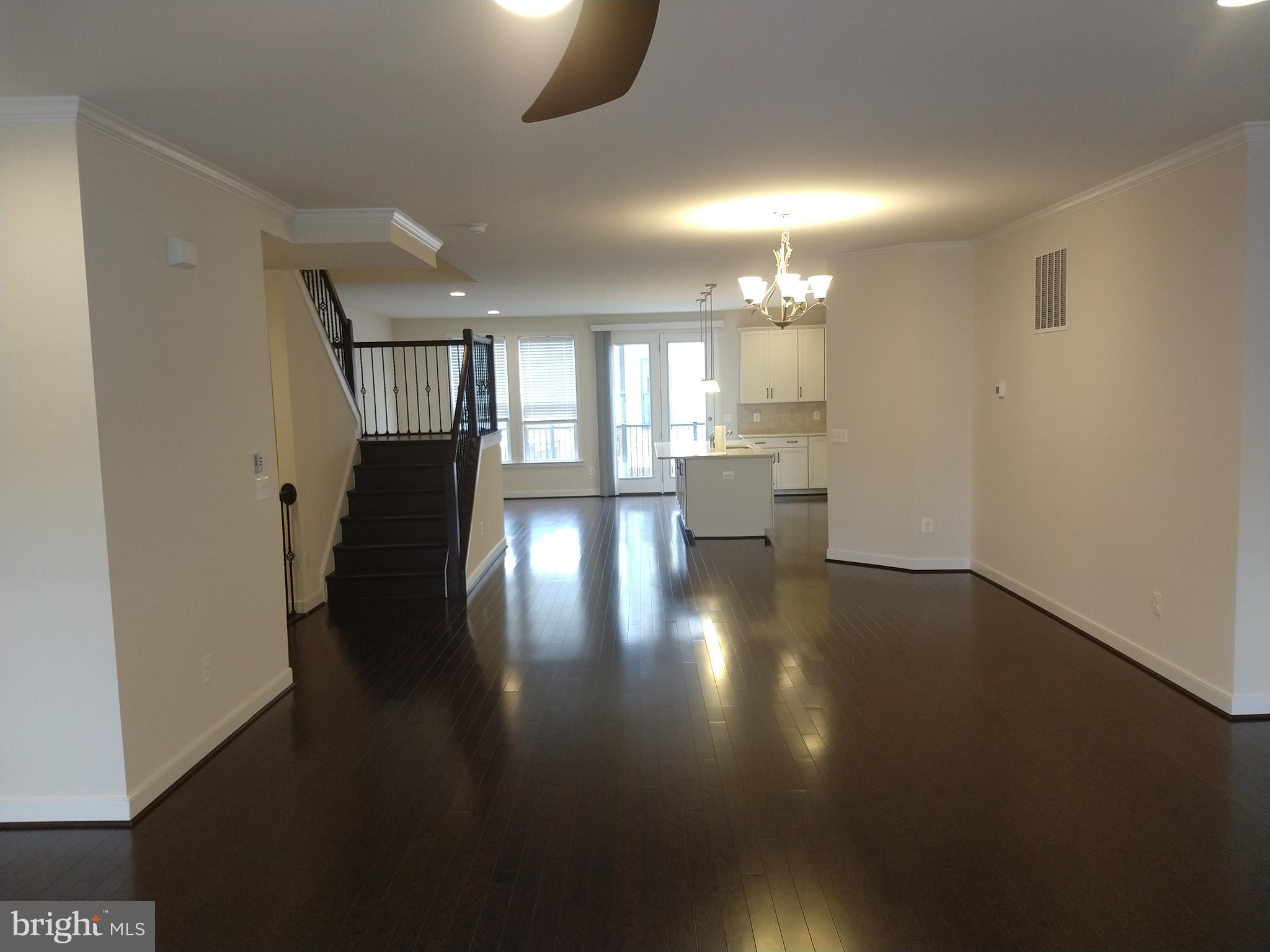 BRAMBLETON TOWN CENTER - Residential Lease