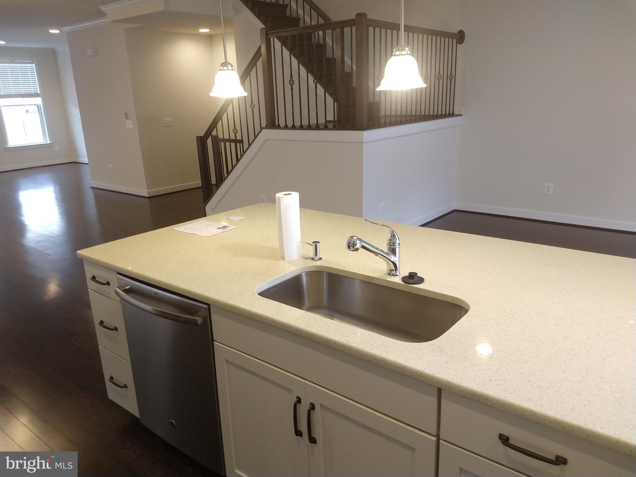 BRAMBLETON TOWN CENTER - Residential Lease