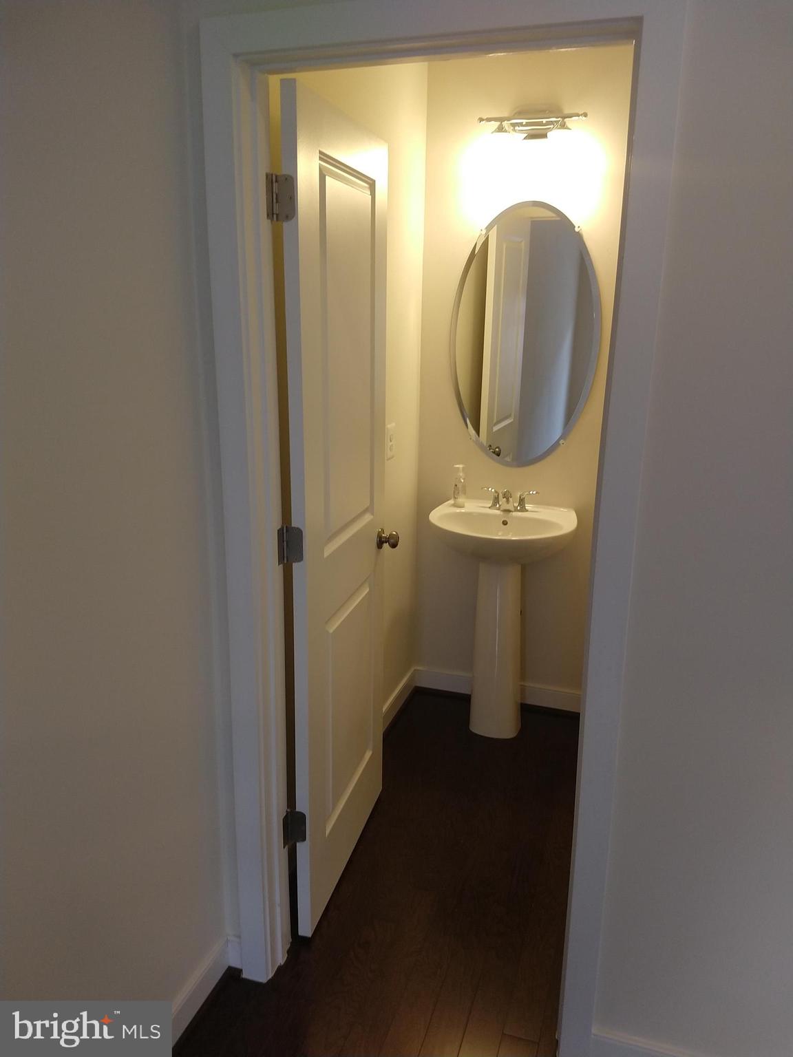 BRAMBLETON TOWN CENTER - Residential Lease