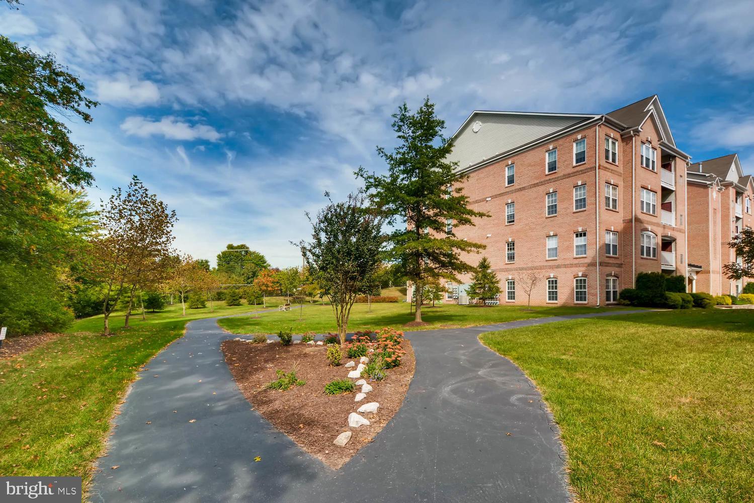 WINDSOR AT PERRY HALL FARMS - Residential