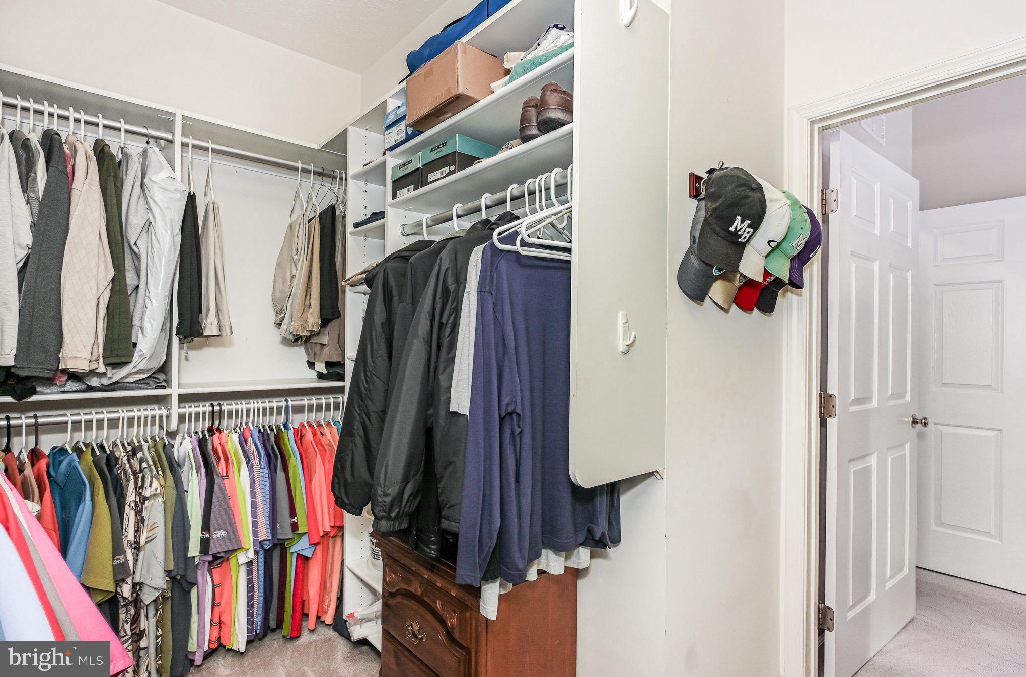 WINDSOR AT PERRY HALL FARMS - Residential