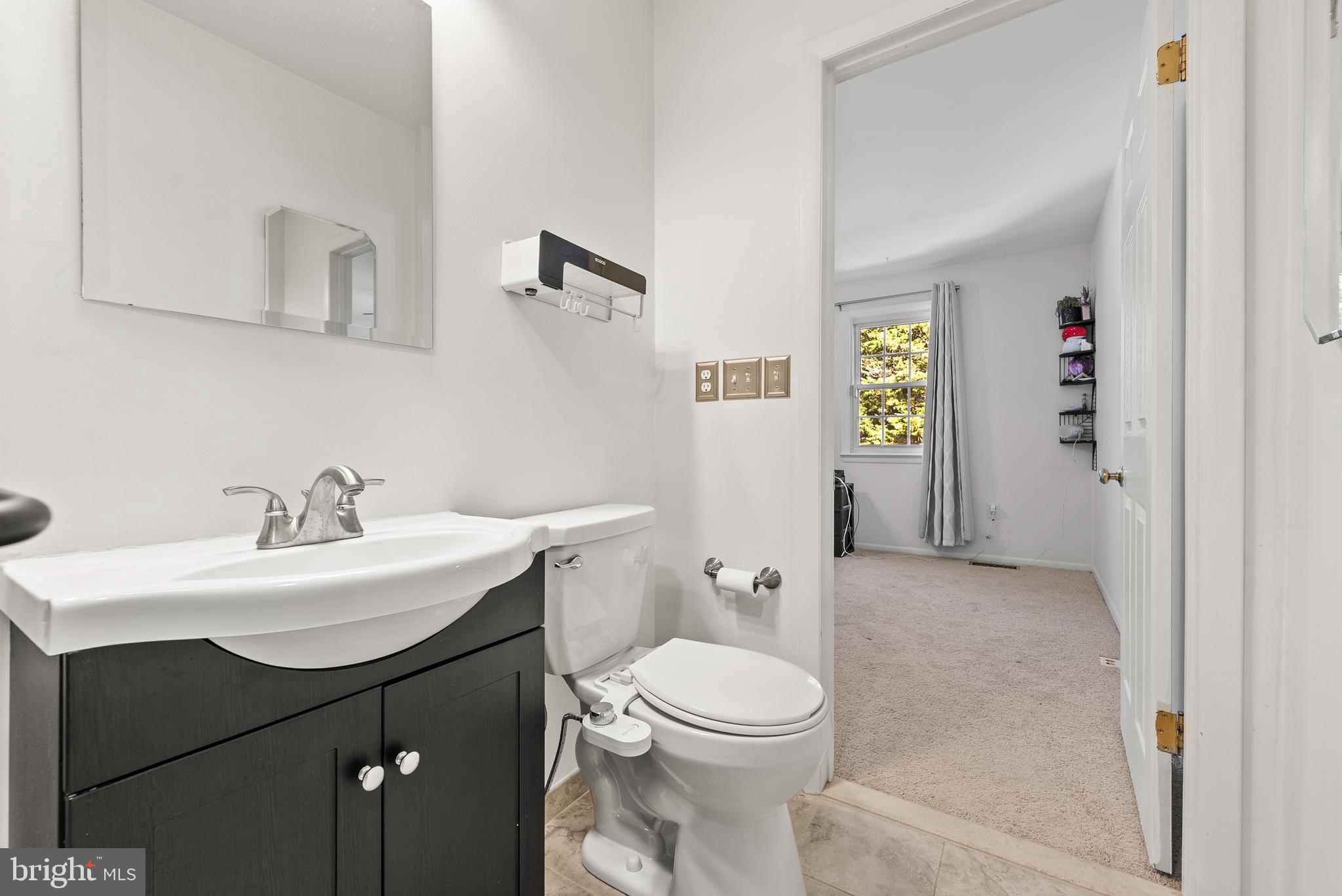 WHISPERING WOODS - Residential