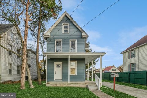 Tiny photo for 87 Delaware Avenue, PENNS GROVE, NJ 08069 (MLS # NJSA2018118)