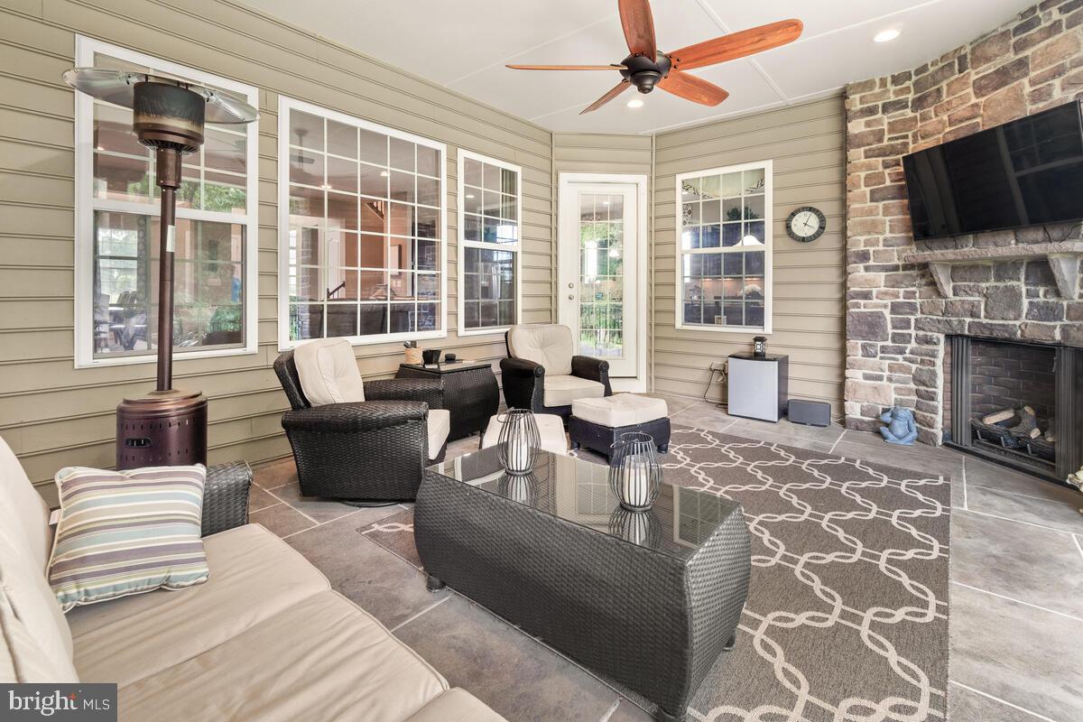 GLADHILL ESTATES - Residential