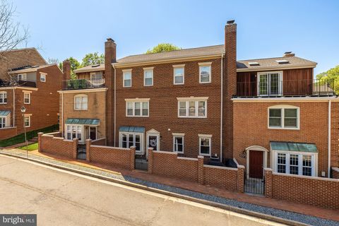 2532 FAIRFAX DRIVE ARLINGTON VA 22201