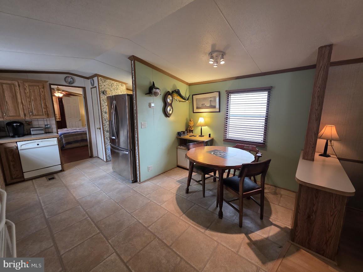 FOUR SEASONS MHP - Residential