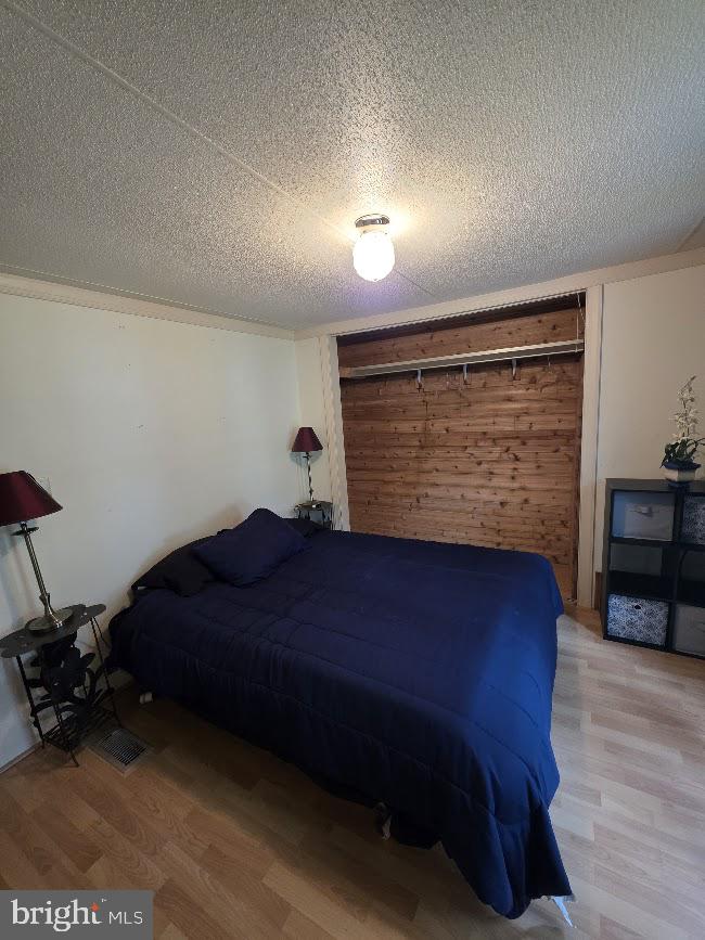 FOUR SEASONS MHP - Residential